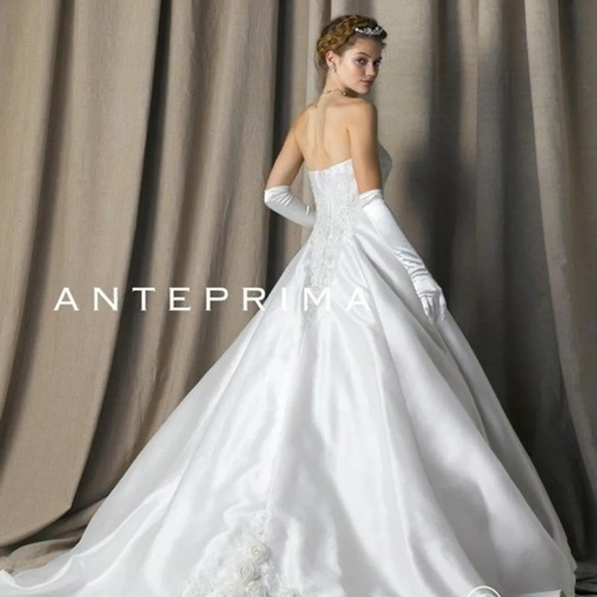 ウェディングドレス　アンテプリマ　anteprima 新作ドレス アンテプリマ】ANTEPRIMA 27th WEDDING DRESS
