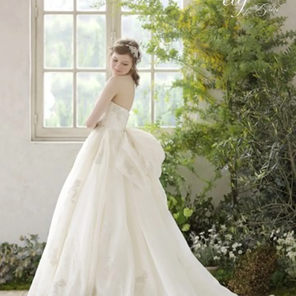 Leaf for Brides Muveil｜Leaf for Brides(リーフフォーブライズ)の