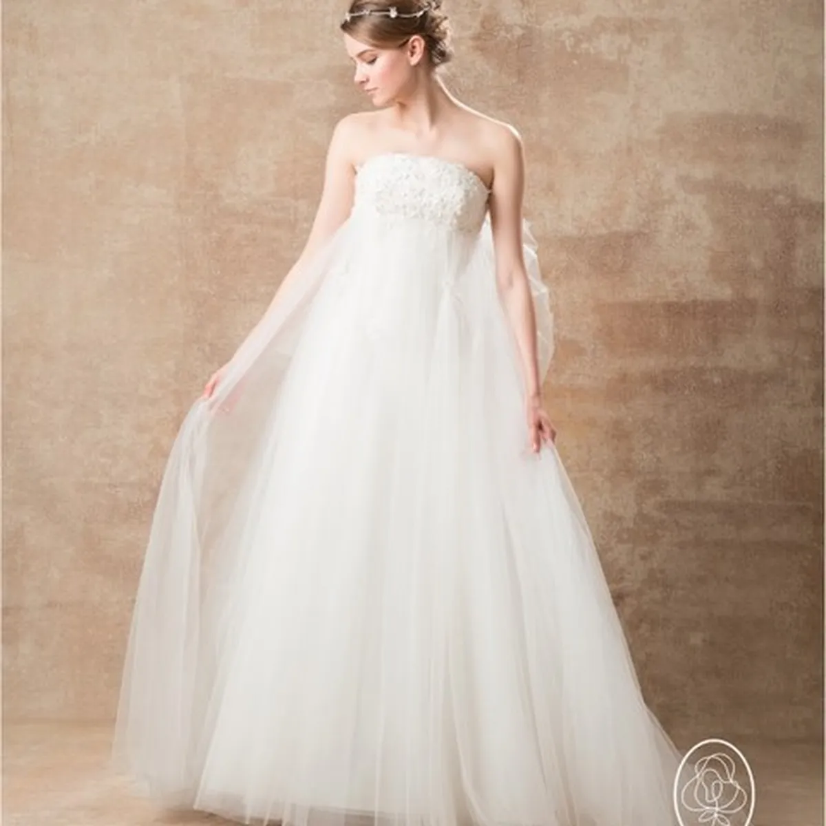 d8a626df-e0f2-4263-a25e-