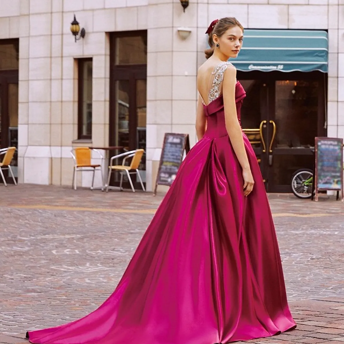 チェリーピンク・ ミルトゥ | ウェディングドレス