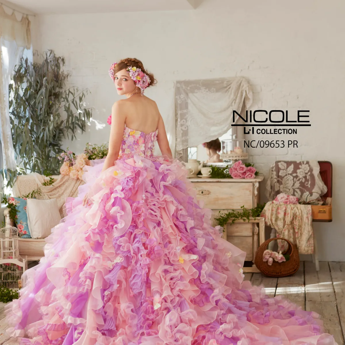 NC/09653 PR｜NICOLE(ニコル)のウェディングドレス