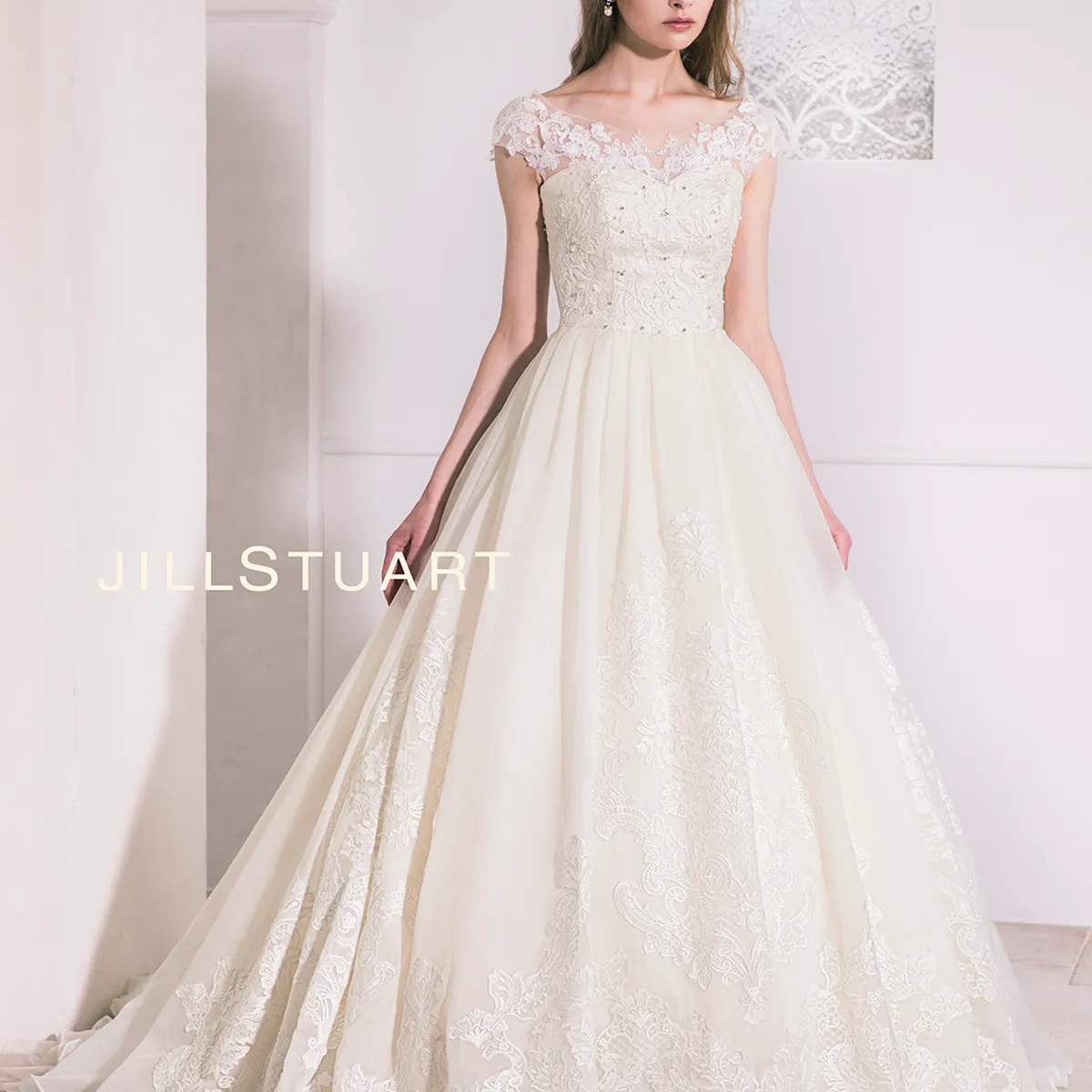 JIL0312 Off White｜JILLSTUART(ジルスチュアート)のウェディングドレス