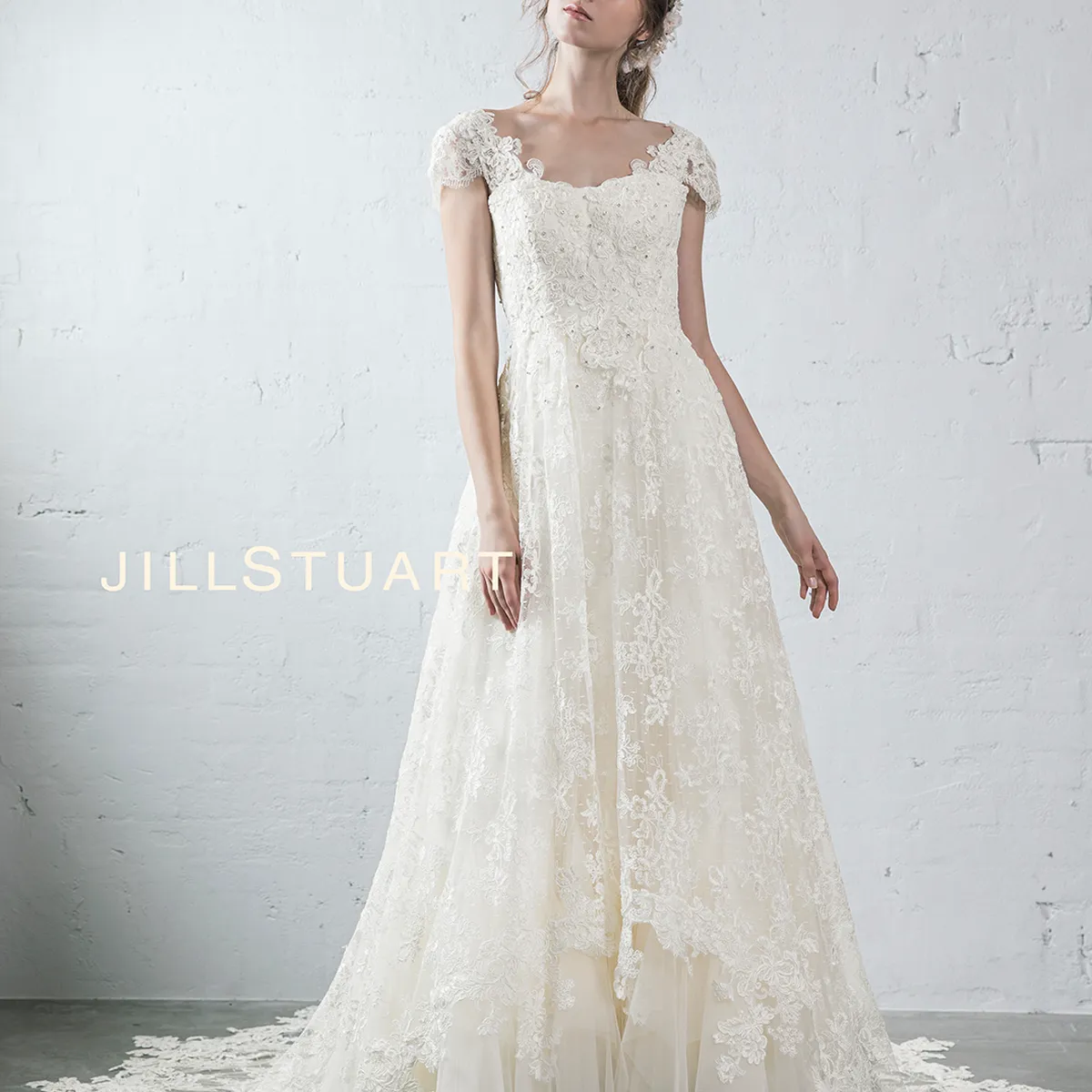 JIL0329 off white｜JILLSTUART(ジルスチュアート)のウェディングドレス