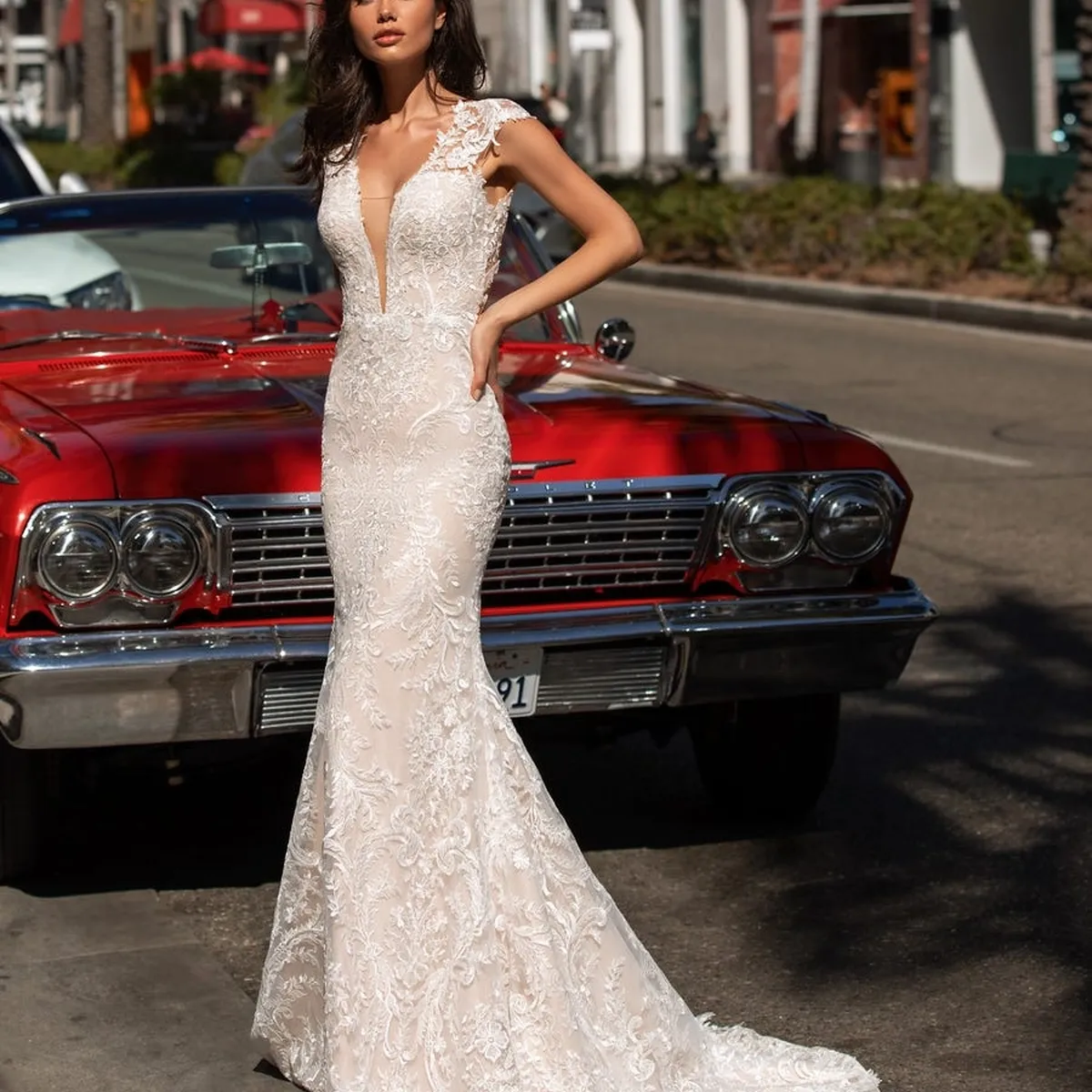 LOREN｜PRONOVIAS(プロノビアス)のウェディングドレス