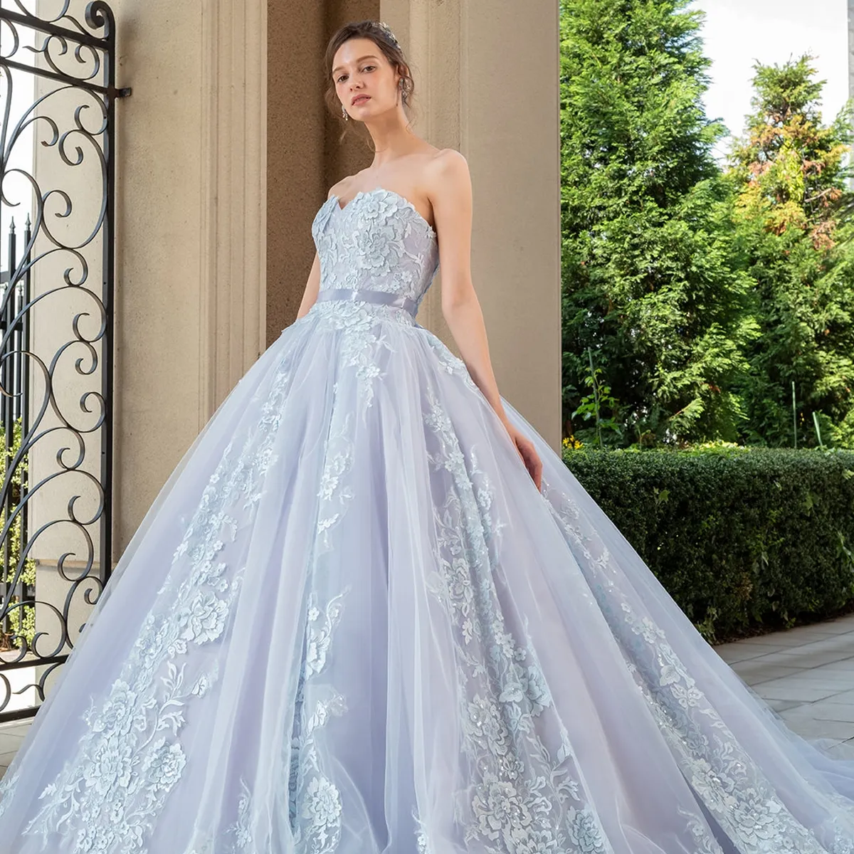 BRI0039 ラベンダー｜Brilliantayu(ブリリアンターユ)のウェディングドレス