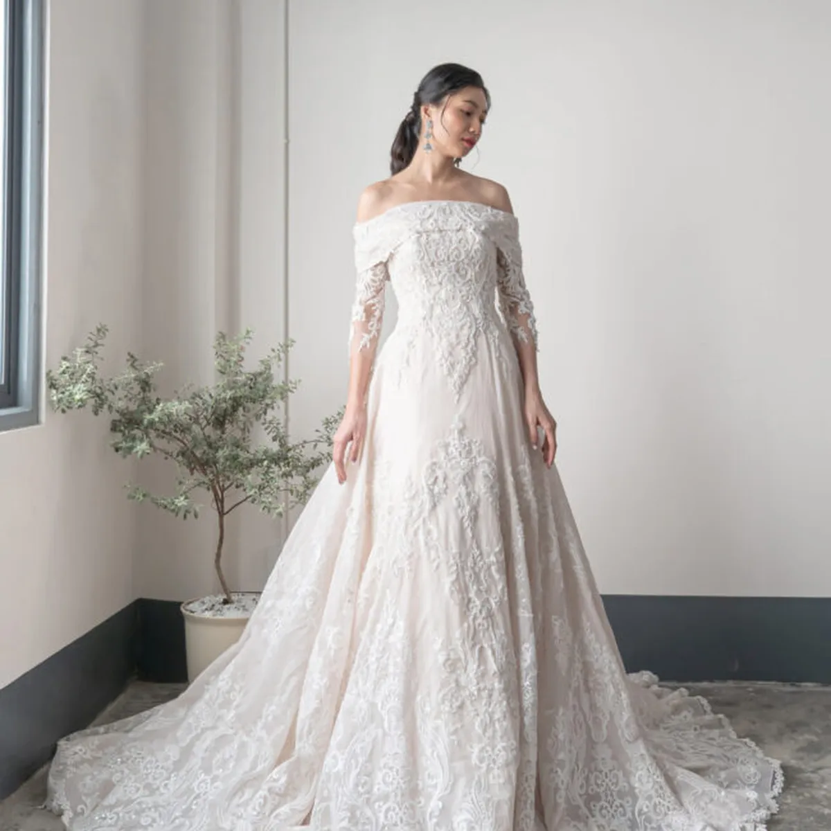 RF-033 | ウェディングドレス