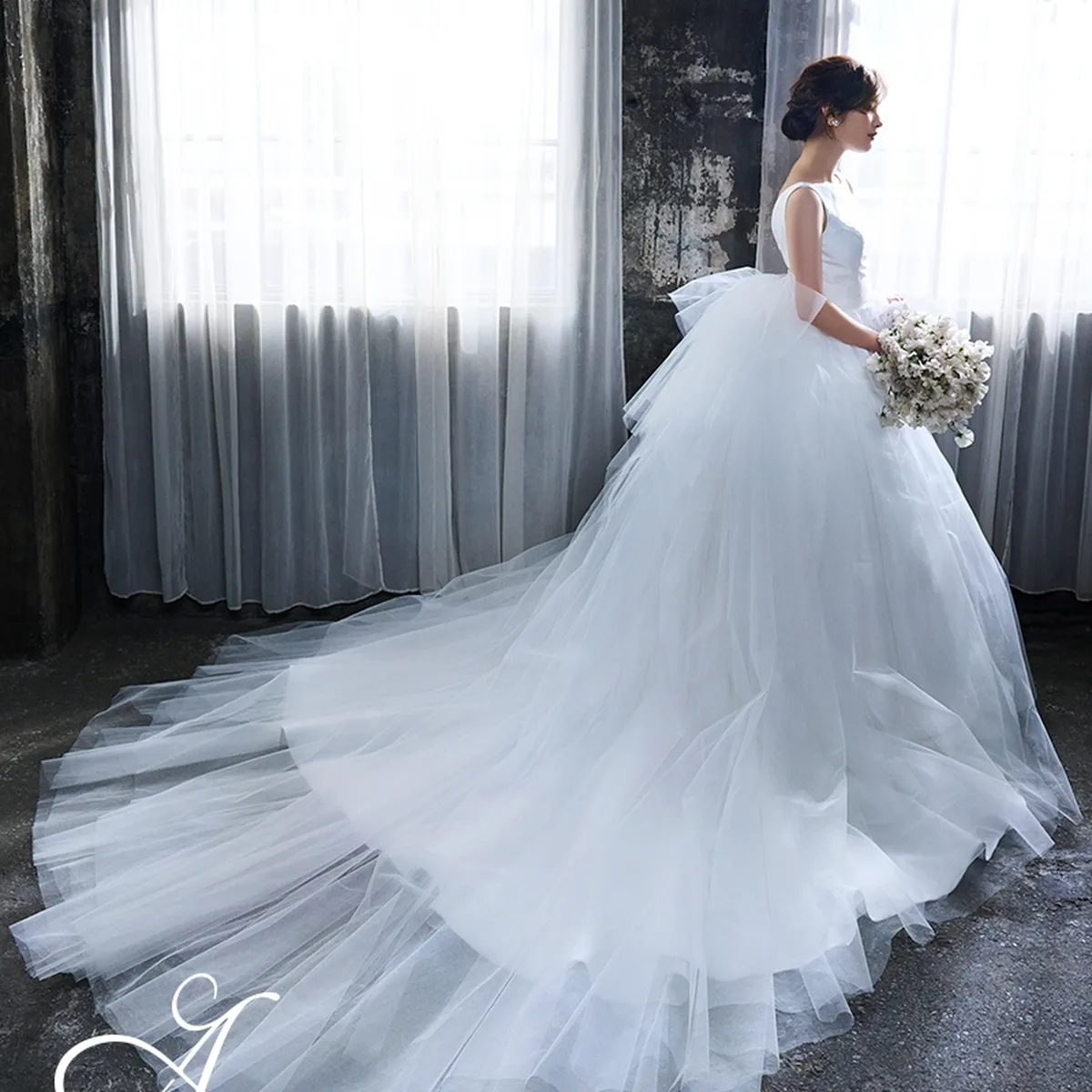 ※こめ！！ウエディングドレス エンパイアドレス、ベレー帽 こめ様専用！！ウエディングドレス エンパイアドレス、ベレー帽 - メルカリ