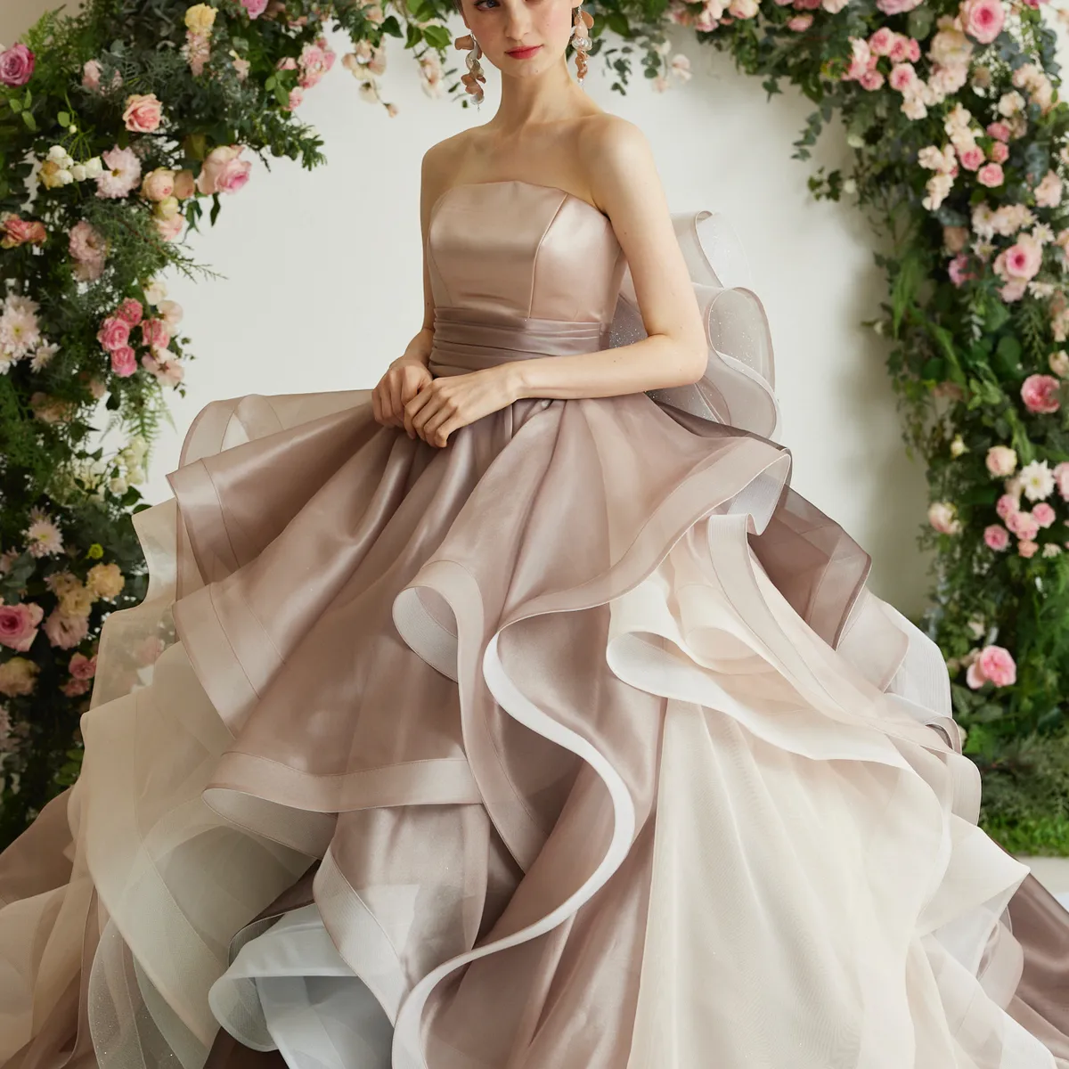 LAH-2608 Cocola｜Les Fees couture(レフェクチュール)のウェディング