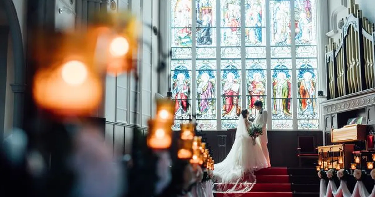神戸セントモルガン教会 Kobe St Morgan Church で結婚式 みんなのウェディング