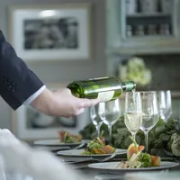 各分野のプロフェッショナルがおふたりの結婚式をサポート