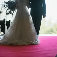 二人で歩くバージンロード