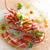 オープンキッチンから出来立てのお料理が堪能できる♪