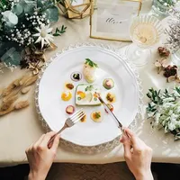 お祝いの席に見た目も華やかなお料理でゲストをおもてなしします。