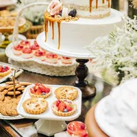 デザートビュッフェなどガーデンウエディングもおすすめ