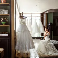 全国の花嫁に大人気のJUNOドレスショップ★
ドレスサロンが式場に隣接しているから打ち合わせとドレス選びが同じ日にできる！と大好評♪