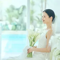 水庭に浮かぶチャペル

