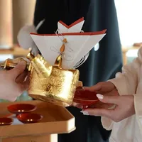 三献の儀　新郎様　新婦様が夫婦の契りを交わす儀式です