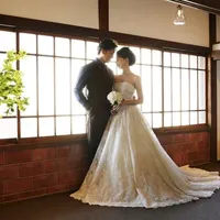 萬屋本店の花嫁様のために揃えた一点物の衣装が集まるセレクトショップ