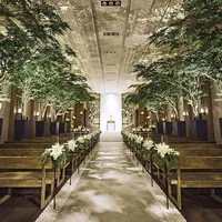 木漏れ日が天井にうつるチャペルグランデ