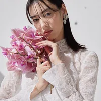 Reem Acra リーム アクラ
異素材を組み合わせる斬新さ。