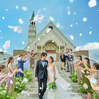 大階段でのフラワーシャワー
