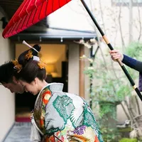 一目惚れをした色打掛と、俥夫の先導による艶やかな入場で開宴。