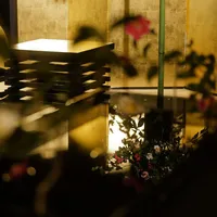 6～40名様 / 少人数での御婚儀や親族婚でもご利用いただける、数寄屋造りの明輝館内「葵の間」