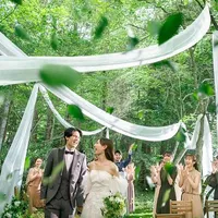 軽井沢の森のなかのガーデン人前式