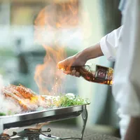 【料理のフランベ】
迫力ある演出を行っていきます！