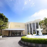 外観からではご覧いただくことの出来ない景色がロビ-を抜けていただくことございます。