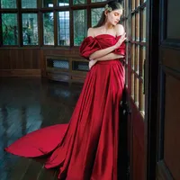 提携衣装店多数のファンタジアが運命のドレスに出会えるまで徹底サポートいたします