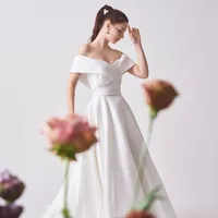 提携衣装店多数のファンタジアが運命のドレスに出会えるまで徹底サポートいたします
