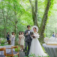 【ガーデンパーティ】披露宴の始まりは森のなかのウェルカムパーティから