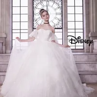 大人気のシンデレラドレスもご用意☆