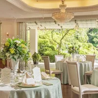 1500坪の庭園を望む「テラッツァ・ディ・ヴェローナ」は100名の披露宴も叶う