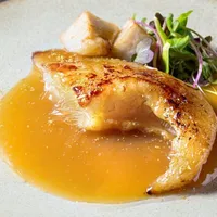 試行錯誤を重ねて完成させた「フカヒレのステーキ」