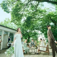 森の中にたたずむ邸宅は貸切のプライベート空間！挙式から披露宴まで多彩な演出が叶います。