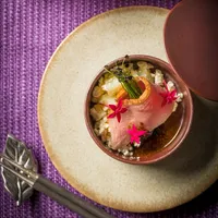 お箸でもお召し上がりいただける一皿でゲストにおもてなし