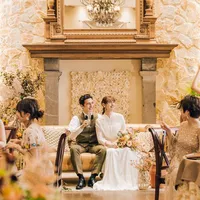 【カッスルクーム】ソファスタイルのウエディングも叶う