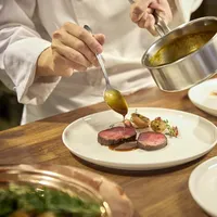 目の前で出来上がるライブ感が魅力♪