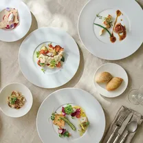 【今だけ★料理半額×来館7.8万円特典】限定9品試食×海に囲まれた絶景見学