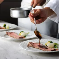 料理重視の方へ*オークラの美食＆上質ウェディング体験*特別優待