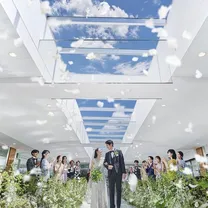 年1BIG【最大6.5万ギフト】天空×光のチャペル体験＆贅沢試食