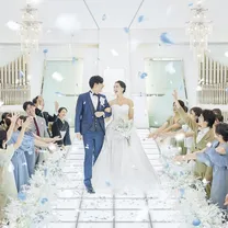 残2【155万優待＆厳選コース試食】ドレス映える光チャペル体験☆ドレス1点無料