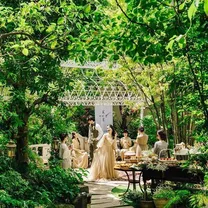 【ガーデンウェディング体験】緑豊かな庭付き会場見学&無料試食