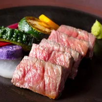 【1件目来館限定】前菜・スープ・フカヒレステーキ・黒毛和牛・鯛茶漬け試食フェア