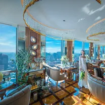 ＼最大62万円特典／贅沢フレンチ試食◆神秘的なチャペル見学＆絶景上質W体験