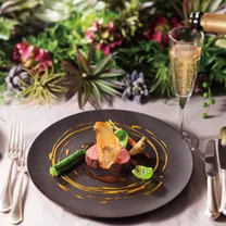 ＼料理重視の方必見＊／チャペル見学×牛フィレ試食×BIG特典