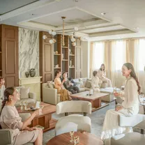 好評【最大130万優待×4万コース試食】梅田すぐ！邸宅貸切ウェディング