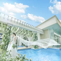 【SNS大人気*水上チャペル】一組貸切*憧れ花嫁ALL体験×絶品試食
